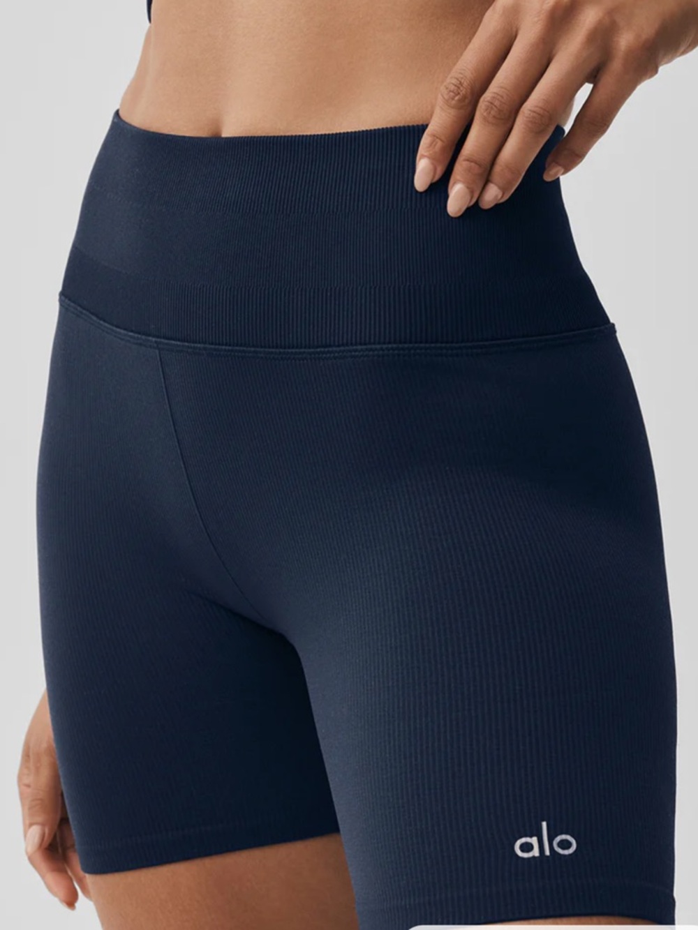 Alo 5" Seamless Ribbed Favorite Short